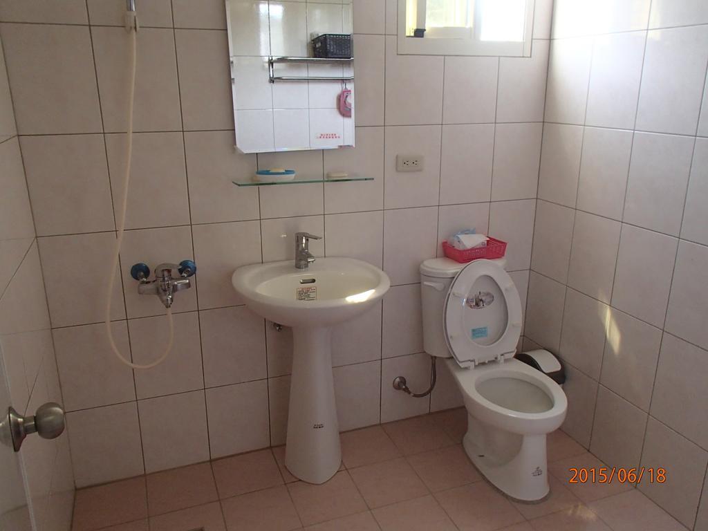 成功民宿 Km Bed And Breakfast Jinhu Quarto foto